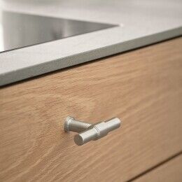 Grepen en knoppen van roestvrij staal