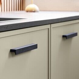 Moderne handgrepen en knoppen