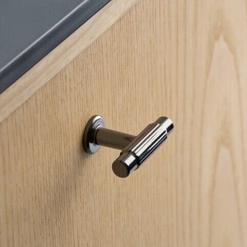 Knop Villa T Gun Metal 50mm